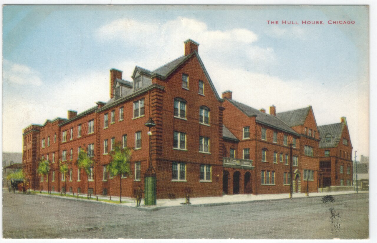 Historic image of Hull-House in Chicago